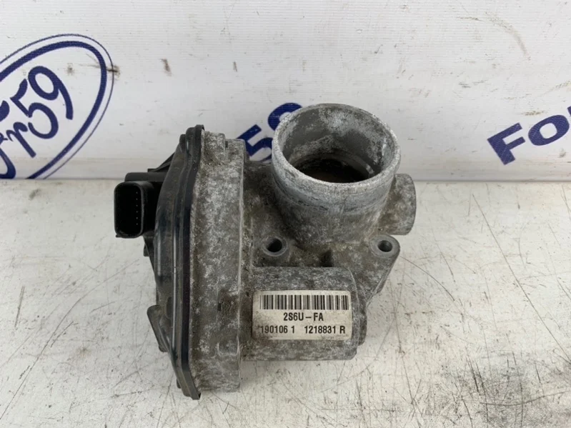 Дроссельная заслонка Ford Focus 2 2005-2011 1505642 CB4 1.6 (HWDA)