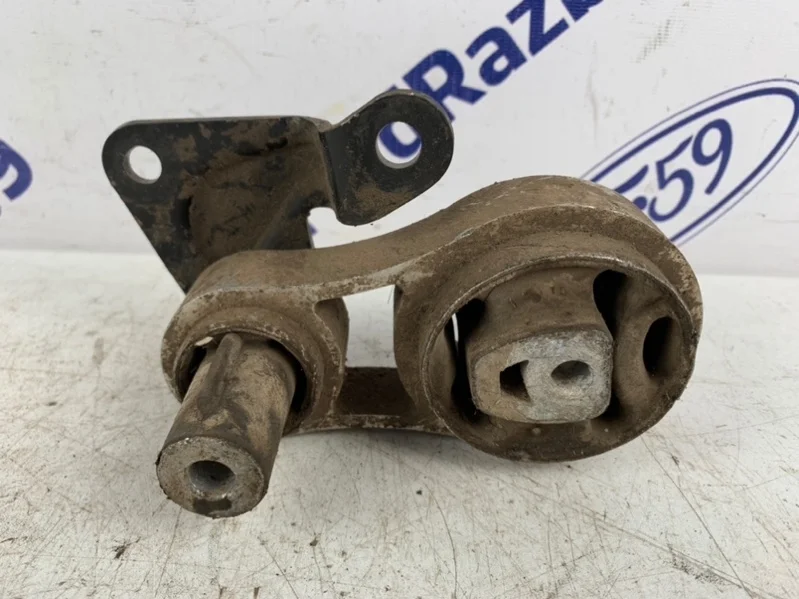 Подушка двигателя Ford Fusion 2002-2012 1695146 CBK 1.4-1.6, задняя