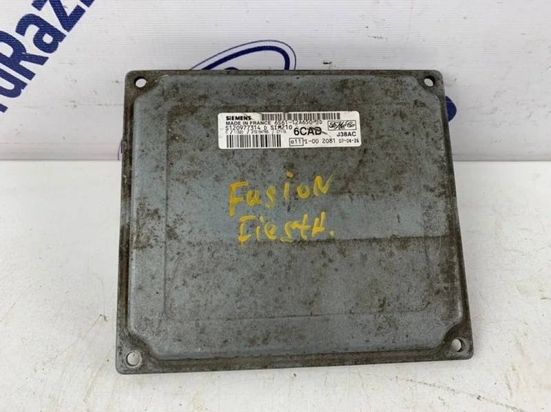 Блок управления двигателем Ford Fusion 2002-2012 1360194 CBK 1.4-1.6