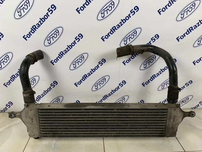 Интеркулер Nissan Qashqai 2006-2010 14461JD50A J10 1.5 TDCI