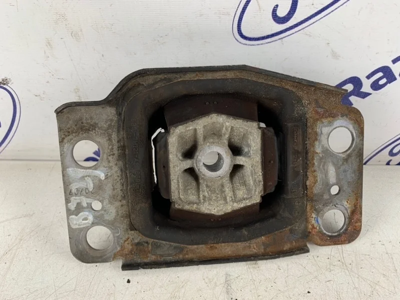 Подушка двигателя Ford Mondeo 4 2007 1419832 BE 2.0 (AOBA), левая