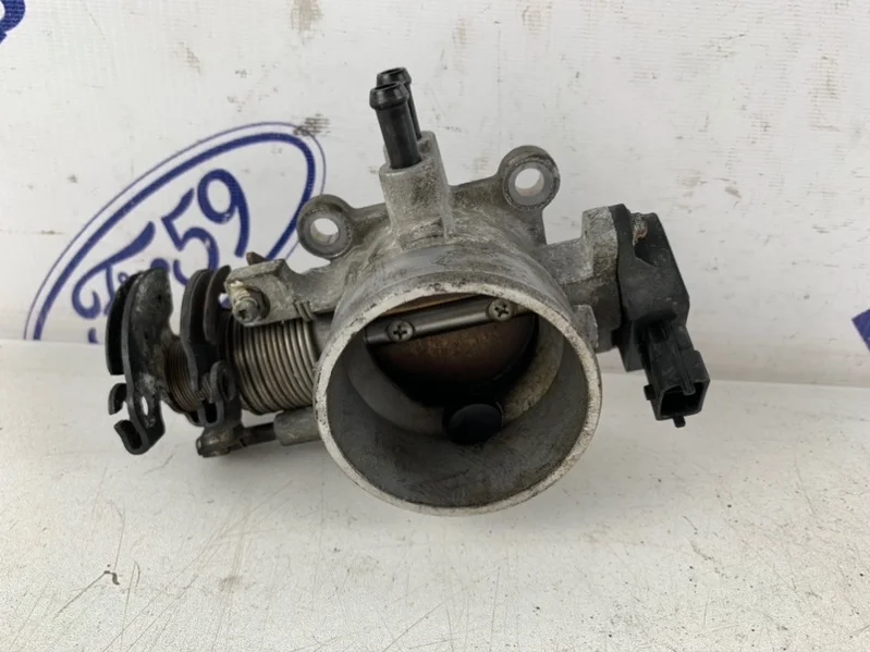 Дроссельная заслонка Hyundai Tucson 2009 3510023751 JM 2.0 (G4GC)
