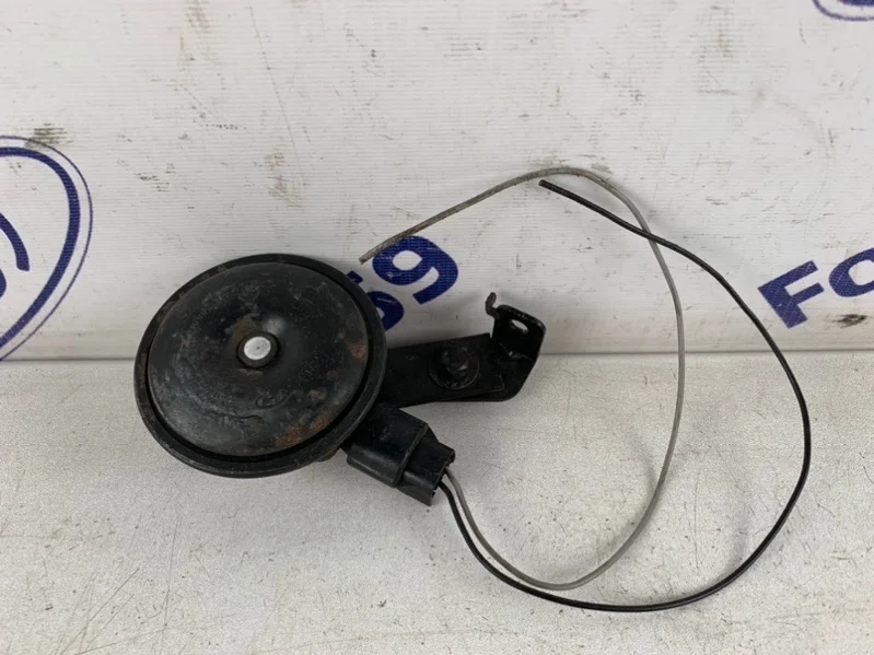 Сигнал звуковой Hyundai Tucson 2009 966202E000 JM 2.0 (G4GC)