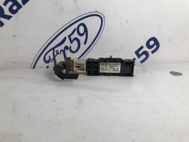 Датчик Airbag Hyundai Tucson 2004 959302E000 JM 2.0 (G4GC)