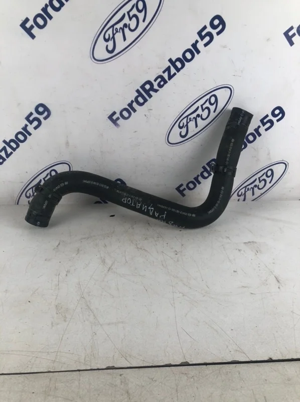 Патрубок системы охлаждения нижний Hyundai Tucson 2004 254122E100 JM 2.0 (G4GC)