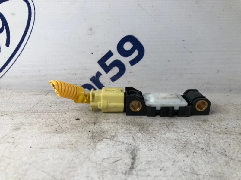 Датчик Airbag Kia Sportage 2005 959202E000 JE 2.0 (G4GC)