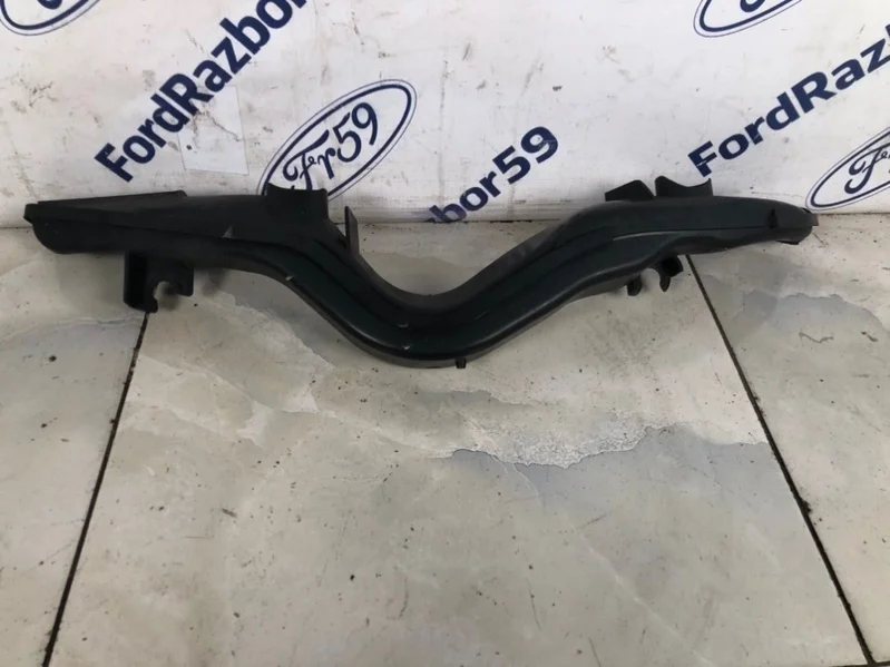 Патрубок воздушного фильтра Ford C-MAX 2007-2010 1485769 C214