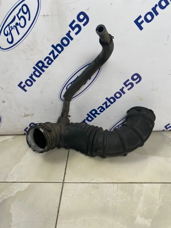 Патрубок воздушного фильтра (гофра) Kia Ceed 2008 281302H000 ED 1.6 (G4FC)