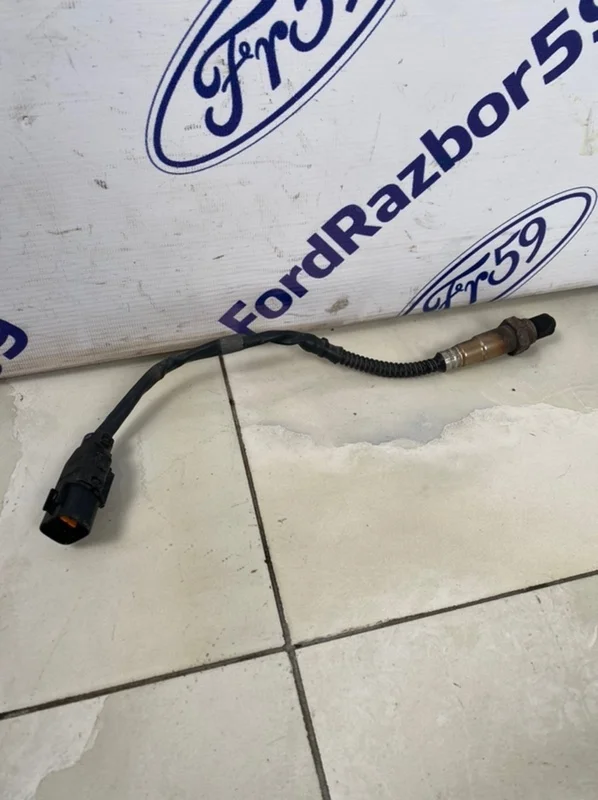 Датчик кислорода (лямбда-зонд) верхний Kia Ceed 2008 392102B020 ED 1.6 (G4FC)