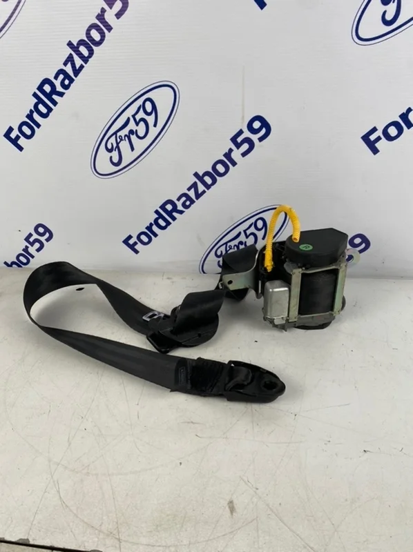 Ремень безопасности Kia Ceed 2008 888201H000EQ ED 1.6 (G4FC), передний правый