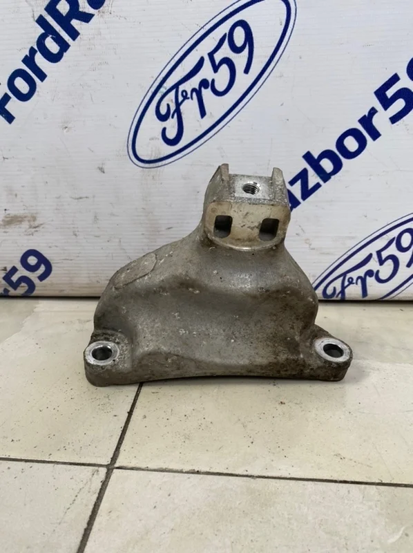 Кронштейн опоры двигателя Honda Accord 2007 50630SDAA02 CL 2.0 (K20Z2), передний