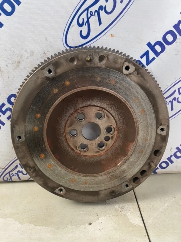 Маховик Ford Focus 2 2007 1462885 CB4 1.6 (SHDA)