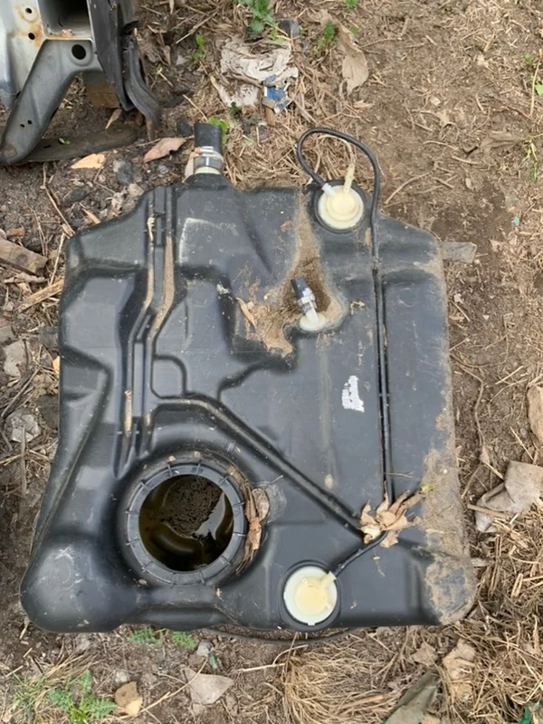 Бензобак Ford Focus 2 2005-2011 1435536 CB4