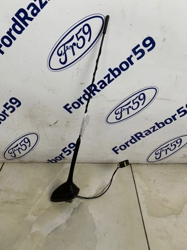 Антенна Ford Focus 3 2011-2015 1695471 CB8