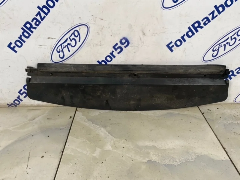 Дефлектор радиатора BMW X5 2004-2006 51718402420 E53