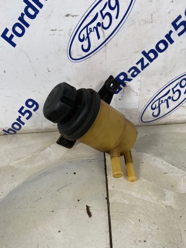 Бачок гидроусилителя Kia Sportage 2006-2007 571502E000 KM