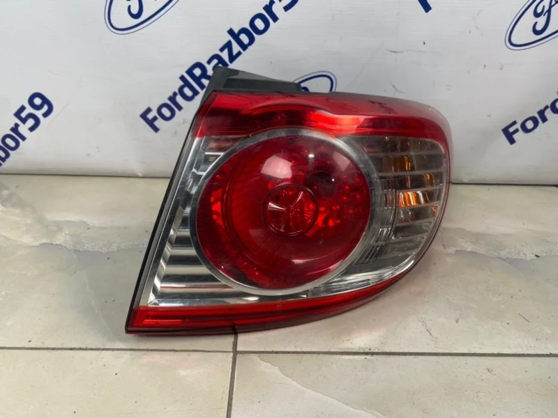 Фонарь в крыло Hyundai Santa Fe 2010 924022B520 CM 2.2 (D4HB), задний правый