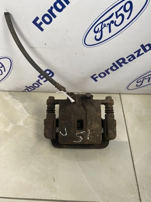 Суппорт Hyundai Santa Fe 2010 582302P700 CM 2.2 (D4HB), задний правый