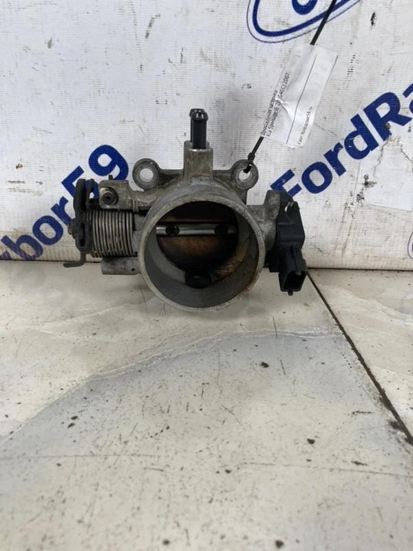 Дроссельная заслонка Kia Sportage 2007 3510023701 JE 2.0 (G4GC)