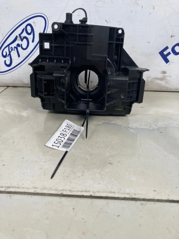 Шлейф-лента Ford Focus 3 2011 1768432 CB8 1.6 (PNDA)