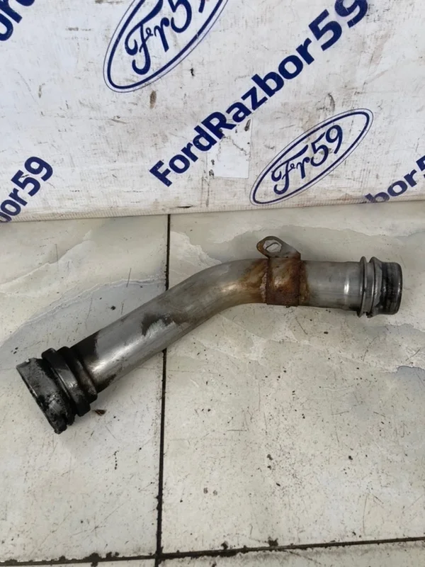 Патрубок интеркулера Renault Grand Scenic 2010 8200731430 JZ