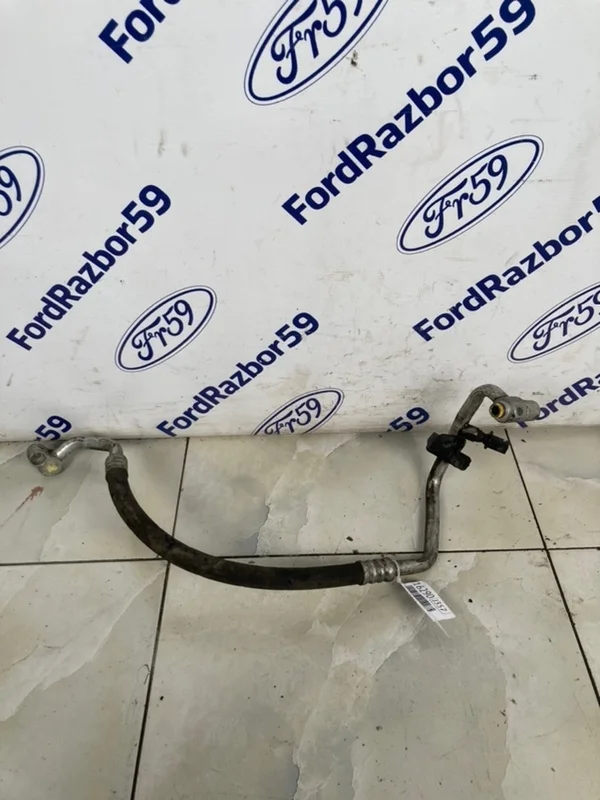 Трубка кондиционера Volkswagen Touareg 2007 7L6820721AB GP (7L7) 3.0 TDI (BKS)