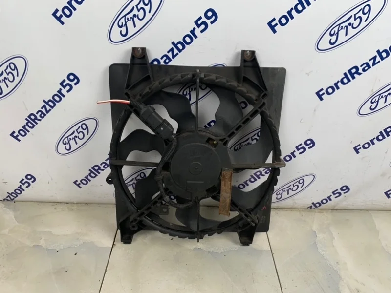 Диффузор с вентилятором Hyundai Santa Fe 2007 253802B000 CM, левый