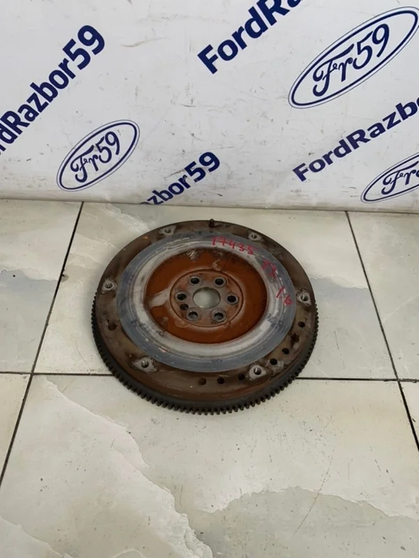 Маховик Ford Focus 2 2006 1462885 CB4 1.6 (HWDA)