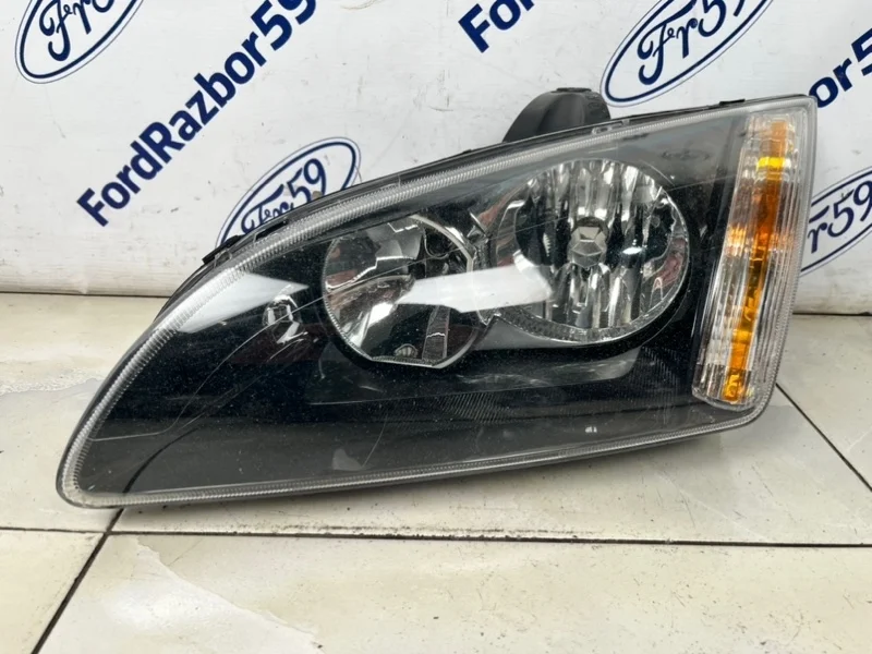 Фара Ford Focus 2 2007 1481001 CB4, передняя левая