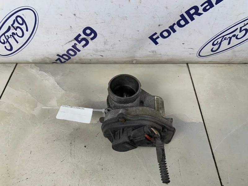 Дроссельная заслонка Ford Focus 2 2006 1505642 CB4 1.6 (HWDA)