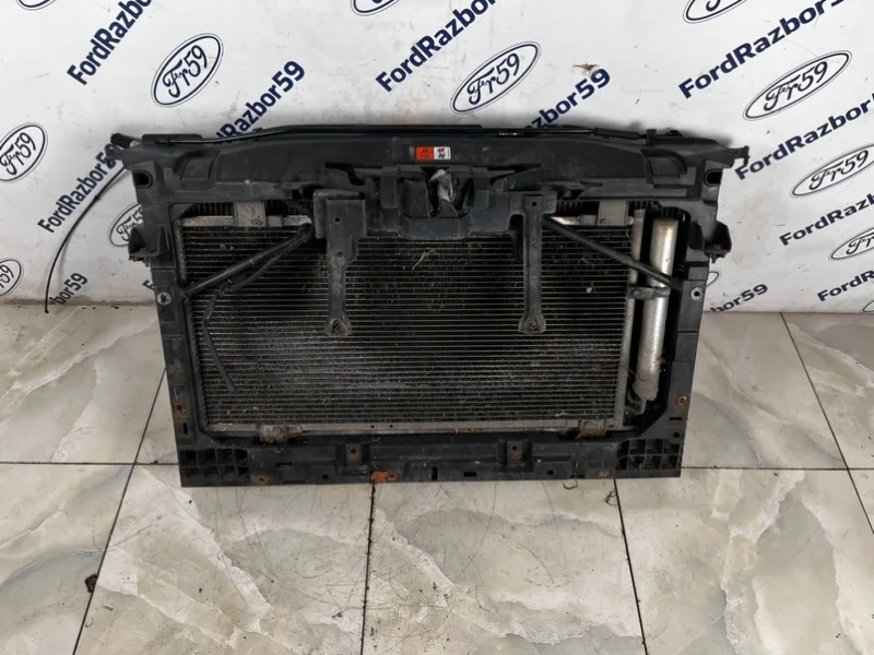 Панель передняя (телевизор) Mazda Mazda6 2011 GS1D53110A GH