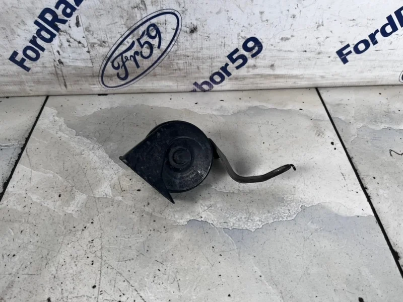 Сигнал звуковой Ford Fusion 2003 1369338 CBK