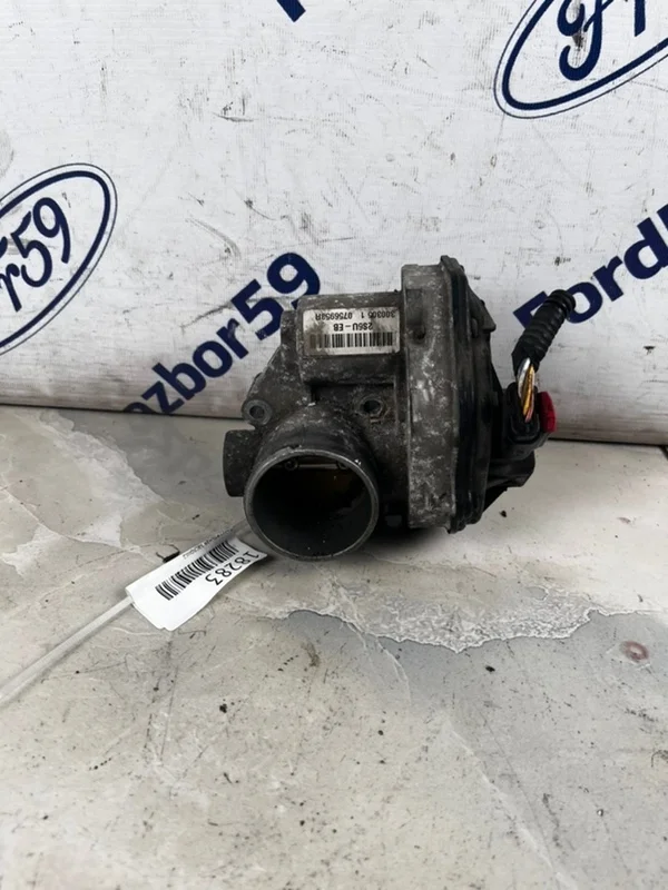 Дроссельная заслонка Ford Focus 2 2006 1505642 CB4 1.6 (HXDA)