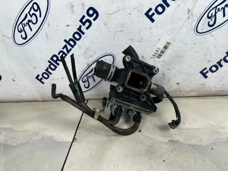 Фланец системы охлаждения Ford Focus 2 2008 1450955 CB4 2.0 (AODA)