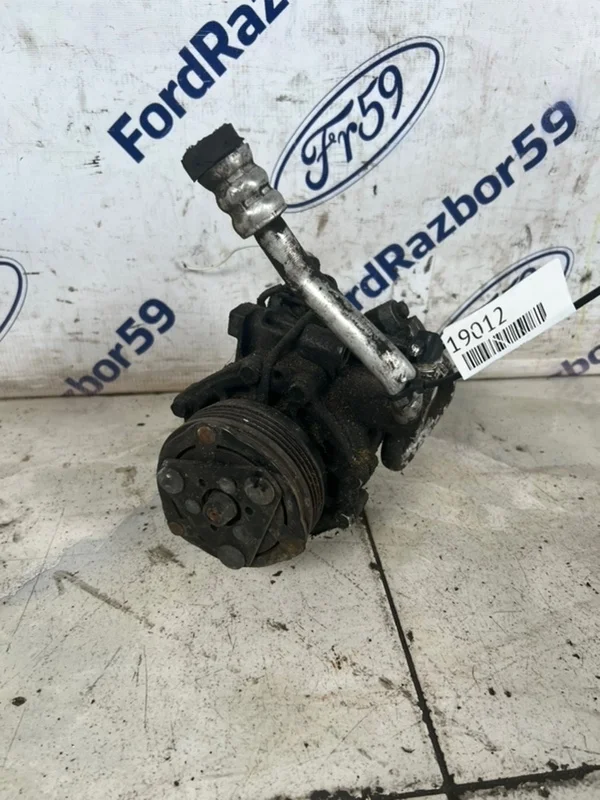 Компрессор кондиционера Suzuki Sx4 2008 9520062JA0 YA21S 1.6 (M16A)