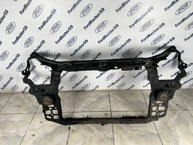 Панель передняя (телевизор) Hyundai Santa Fe 2010-2012 641012B600 SM