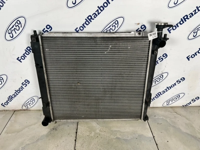 Радиатор ДВС Hyundai Santa Fe 2010-2012 253102B850 SM