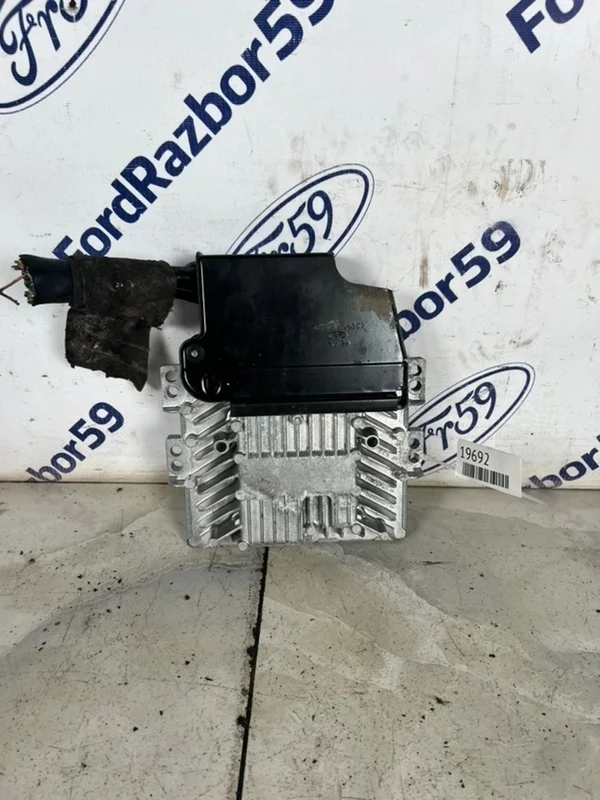 Блок управления двигателем Ford Mondeo 4 2007-1010 1561024 BD 2.0 TDCI