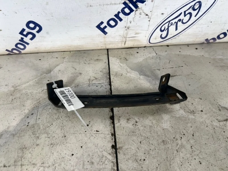 Кронштейн бампера Hyundai Santa Fe 2010-2012 865552B000 SM, передний левый