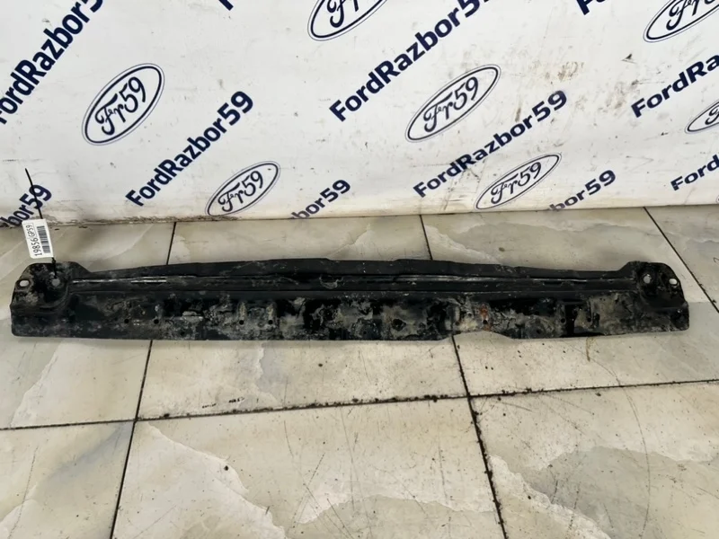 Защита радиатора Volkswagen Touareg 2007 7L0805551A GP (7L7) 3.6 (BHK)