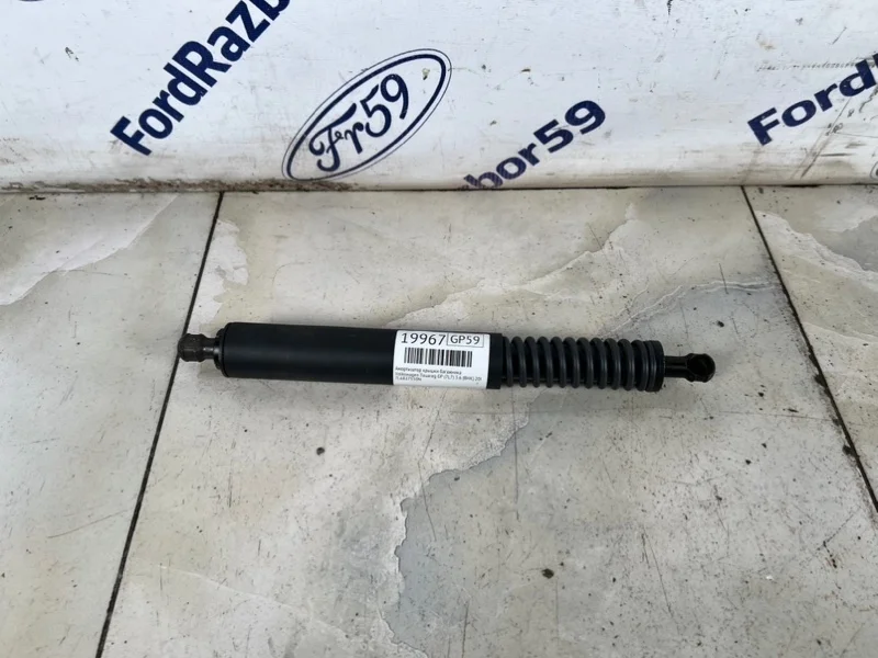 Амортизатор крышки багажника Volkswagen Touareg 2007 7L6827550N GP (7L7) 3.6 (BHK)