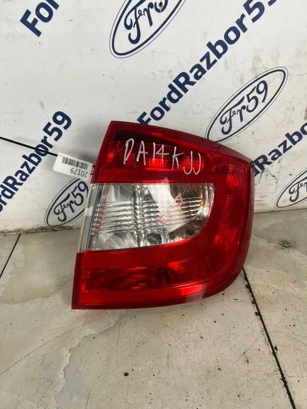 Фонарь Skoda Rapid 2014 5JH945112 NH3, задний правый