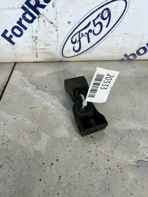 Кронштейн радиатора Peugeot 308 2009 131299 T7