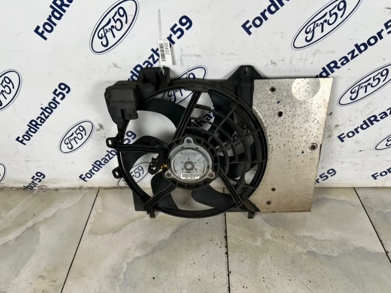 Диффузор с вентилятором Citroen C3 Picasso 2009 1253Q0 SH