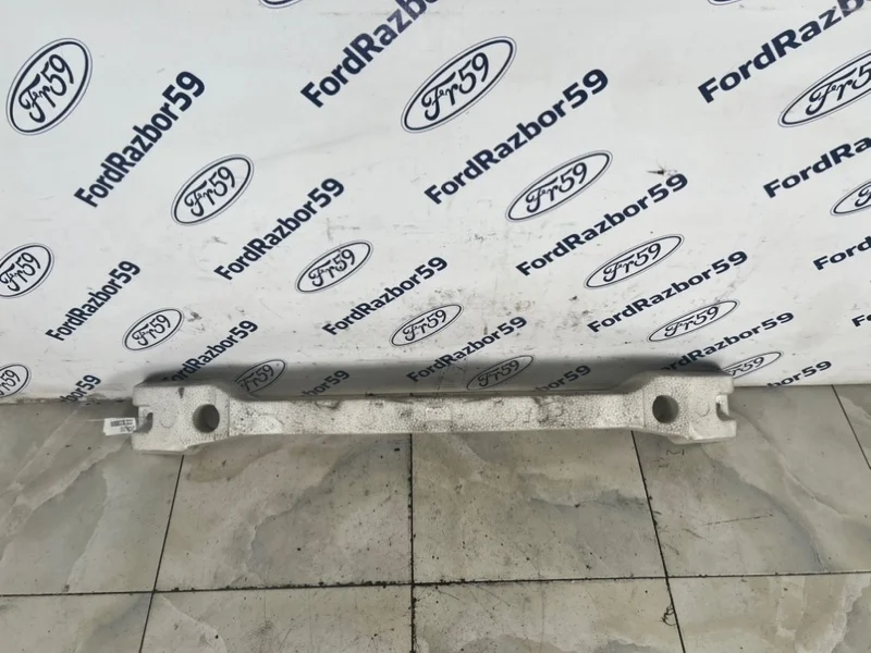 Наполнитель бампера Mazda CX-5 2012 KD5350111 KE, передний