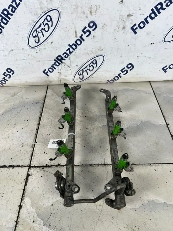 Рампа топливная Infiniti FX35 2008 17521JK20C S51 3.5 (VQ35HR)