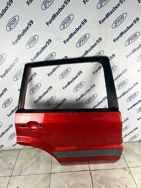 Дверь Ford Fusion 2007 1692555 CBK 1.4 (FXJA), задняя правая
