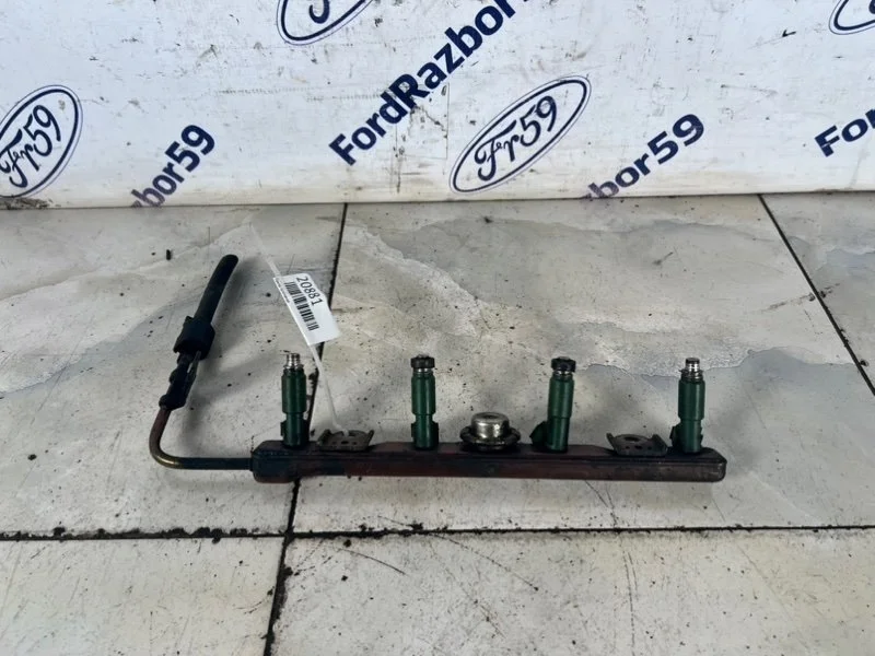 Рампа топливная Toyota Avensis 2005 2380722030 T250 1.8 (1ZZ-FE)