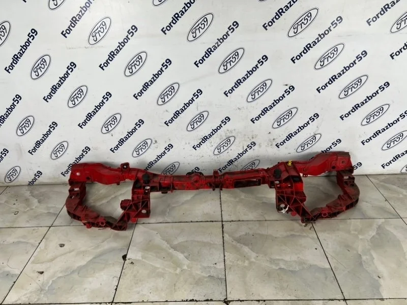 Панель передняя (телевизор) Ford Focus 3 2013 1845674 CB8 1.6 (T1DA)