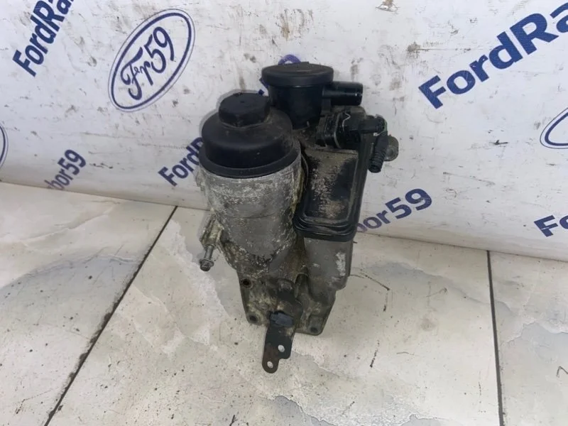Корпус масляного фильтра Ford Focus ST 2006 1781598 CB4 2.5 (HYDA)